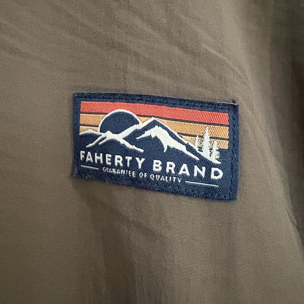 Faherty Steven Paul Judd High Pile Fleece Reversible Jacket in Sand Dune Size L - Picture 7 of 12